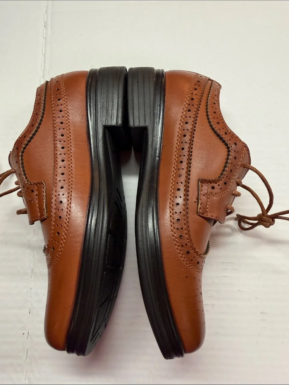 Deer Stags Boys' Ace Wingtip Oxford Lace Up Boys Dress Shoes Size 1.5